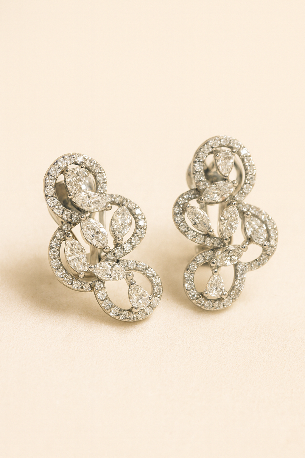 Carmina Laurel Loop Diamond Drops