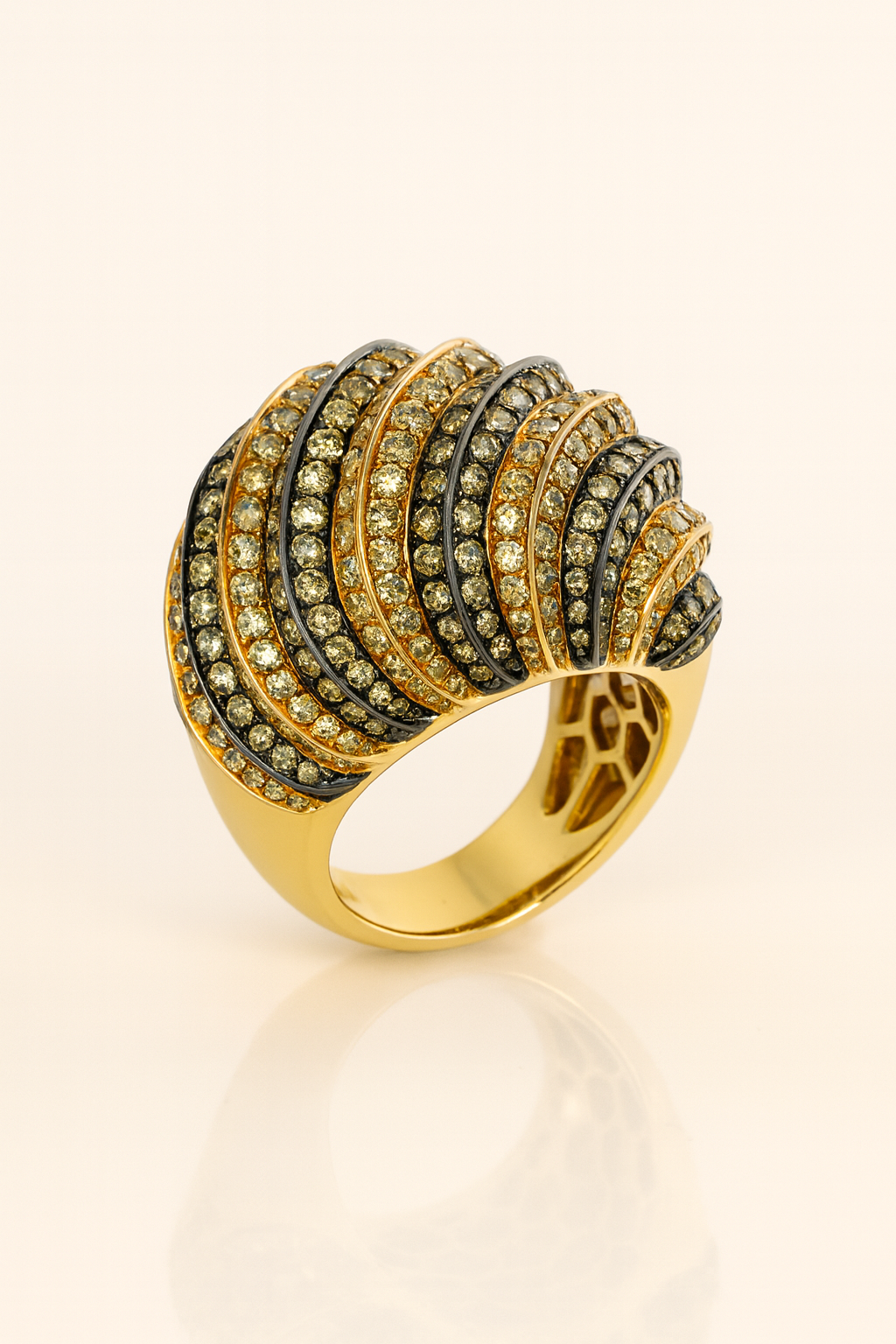 Wilma Diamond Wave Ring