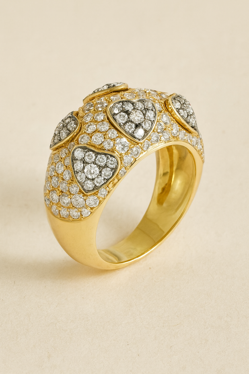Aurelia Heart Pavé Ring