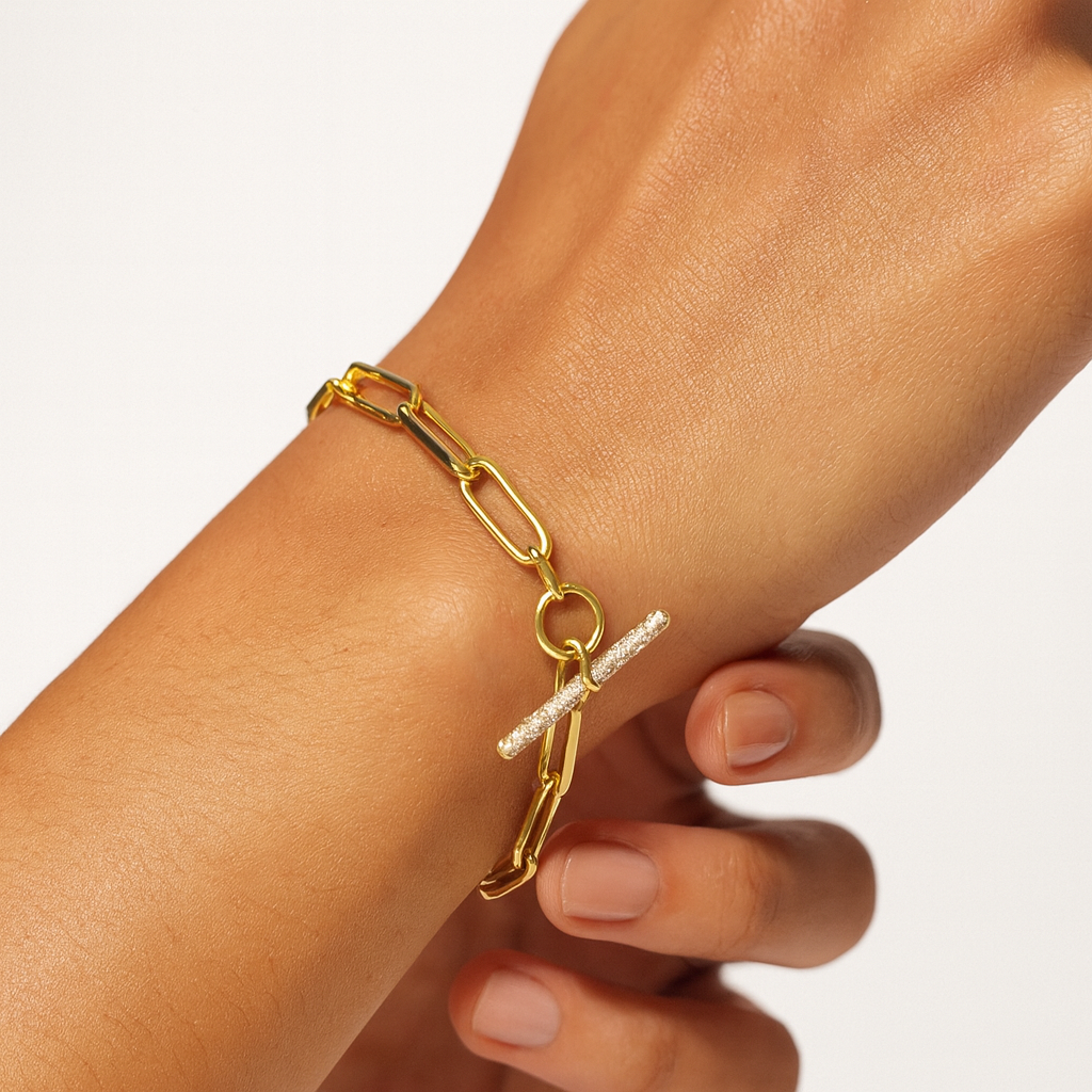 Mirabelle Diamond-Encrusted Paperclip Bracelet in 18K Gold