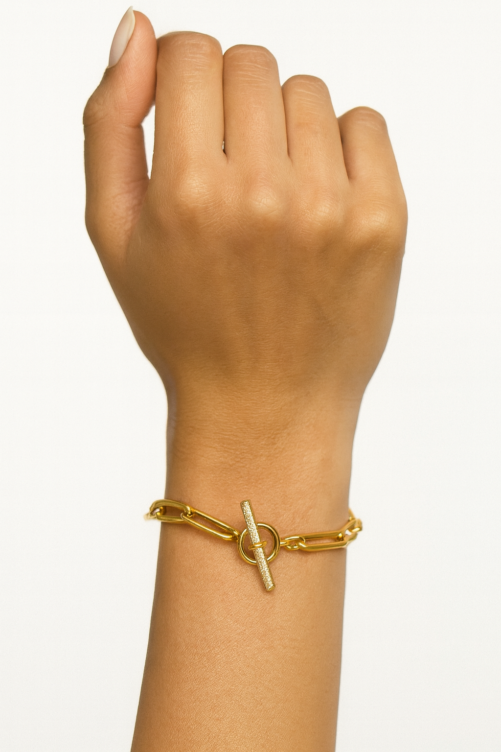 Mirabelle Diamond-Encrusted Paperclip Bracelet in 18K Gold