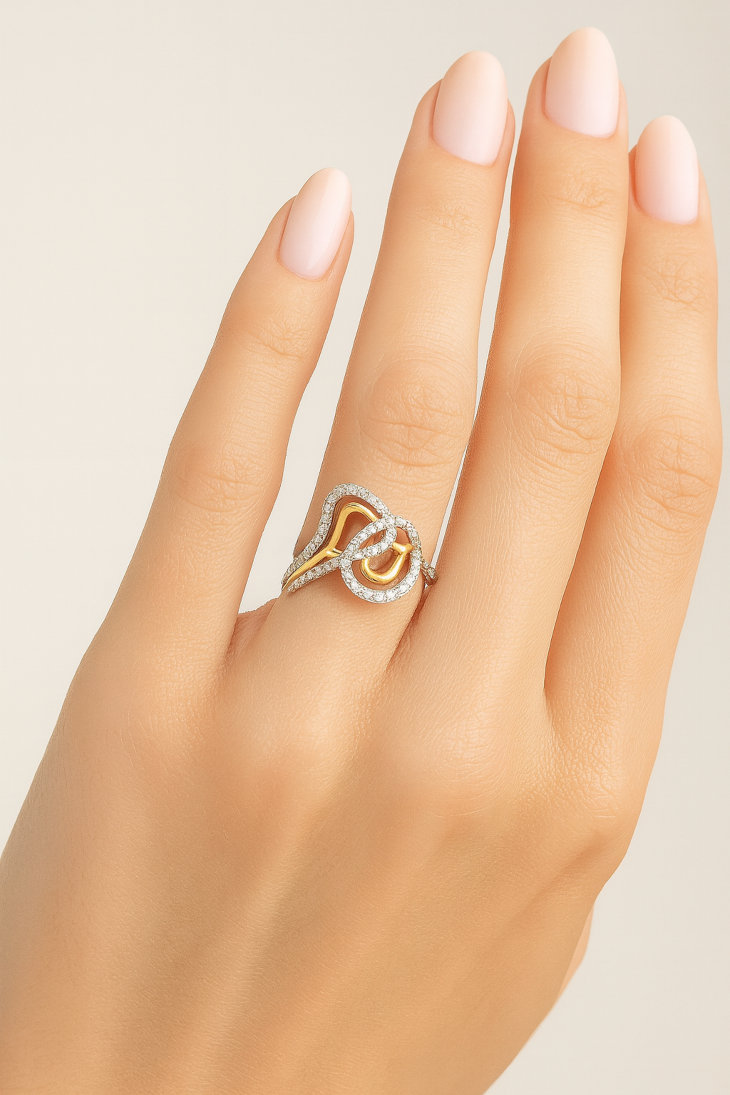 Valli Diamond Ribbon Ring