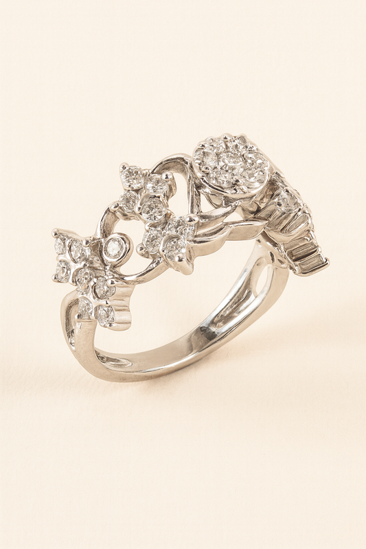 Crescendo Diamond Ring