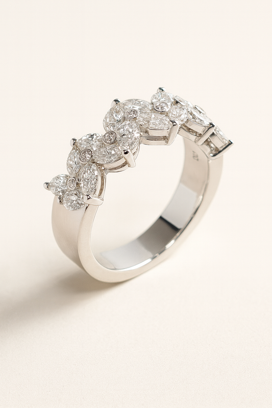 Thalina Frostleaf Diamond Band
