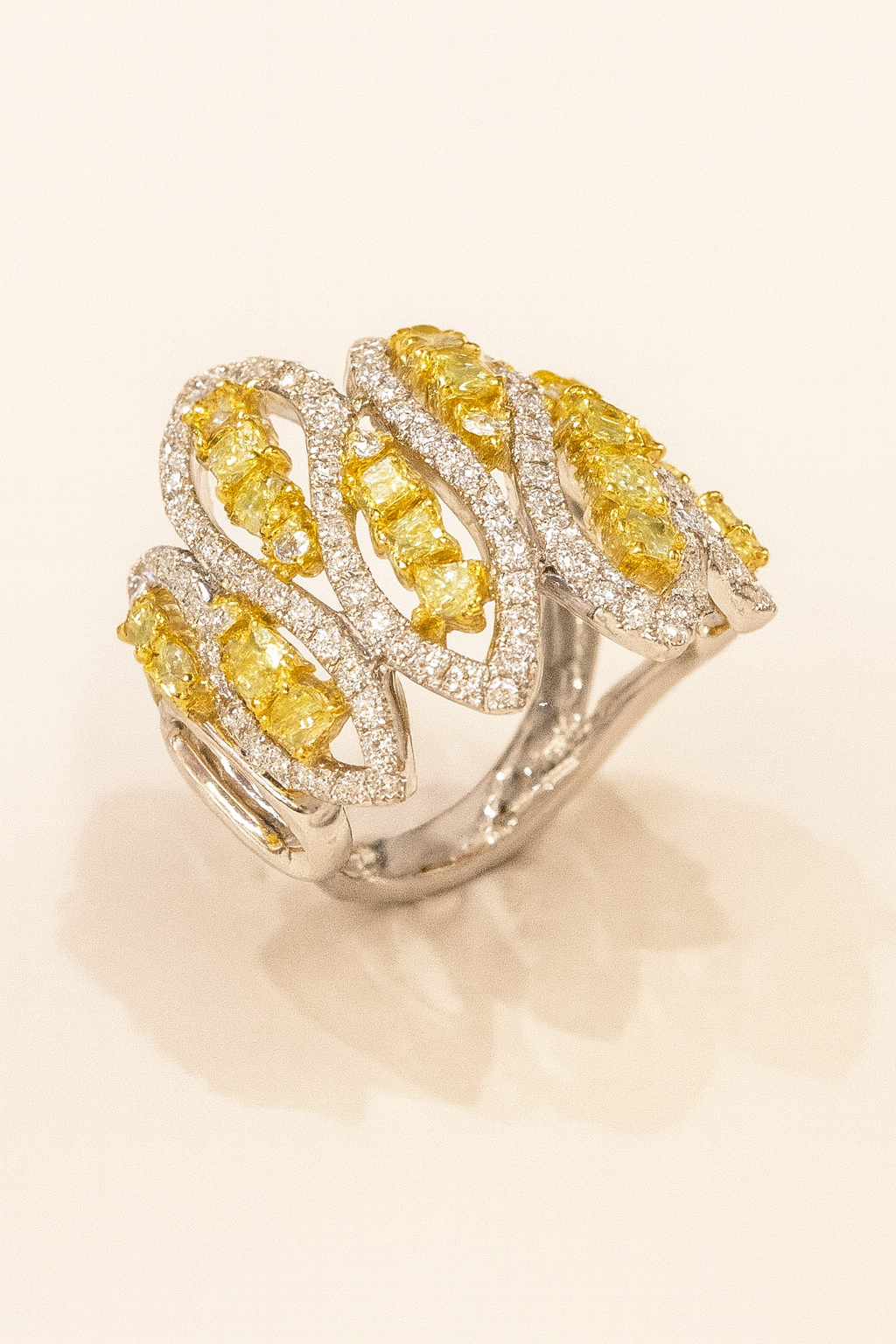 Maureen Diamond Leaf Ring