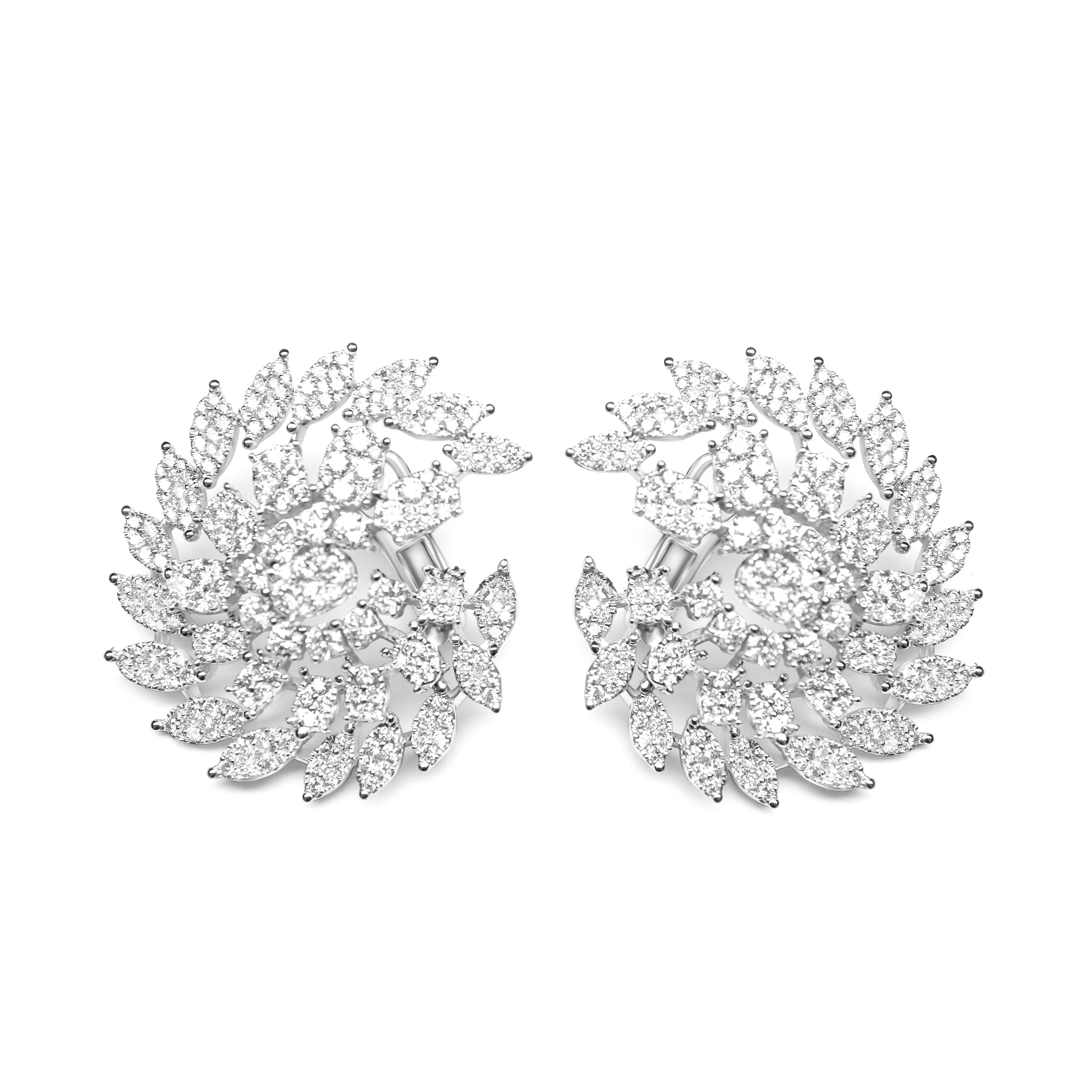 18K White Gold 5.40 ct Diamond Earring