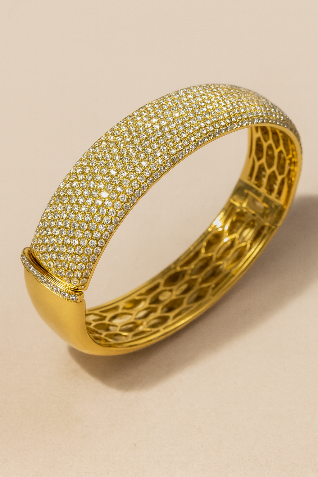 Gillian Radiance Pavé Bangle