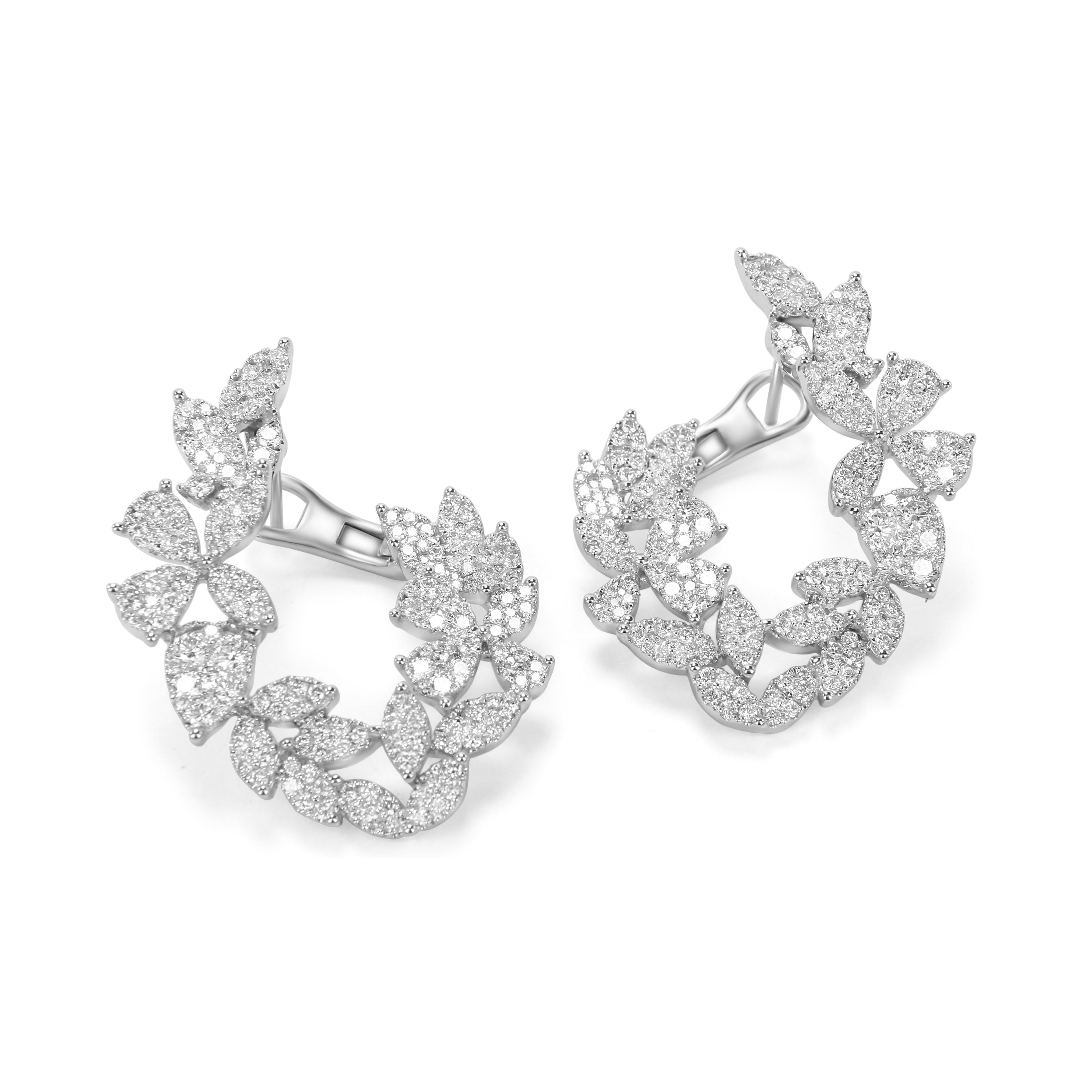 18K White Gold Diamond Earring