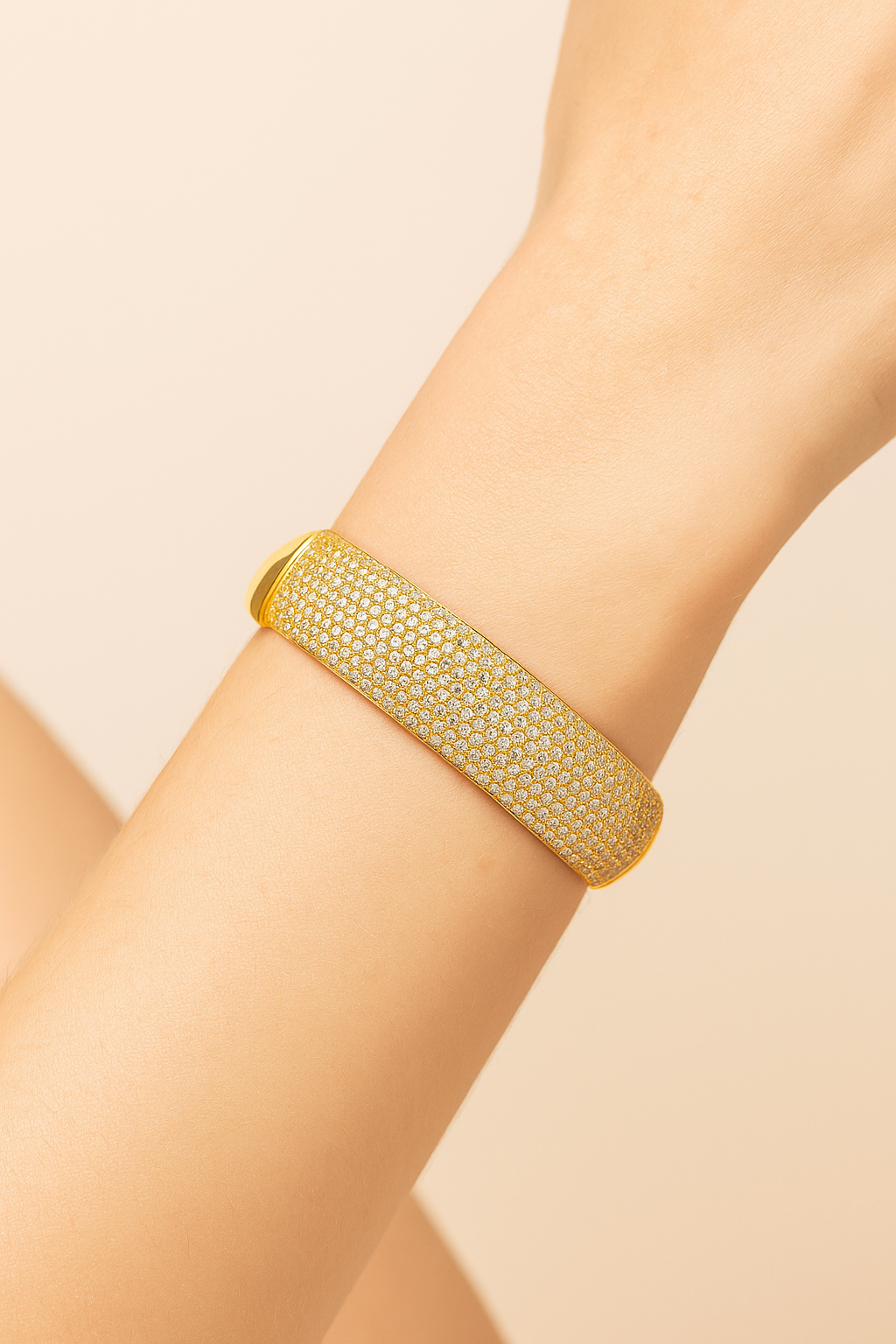 Gillian Radiance Pavé Bangle