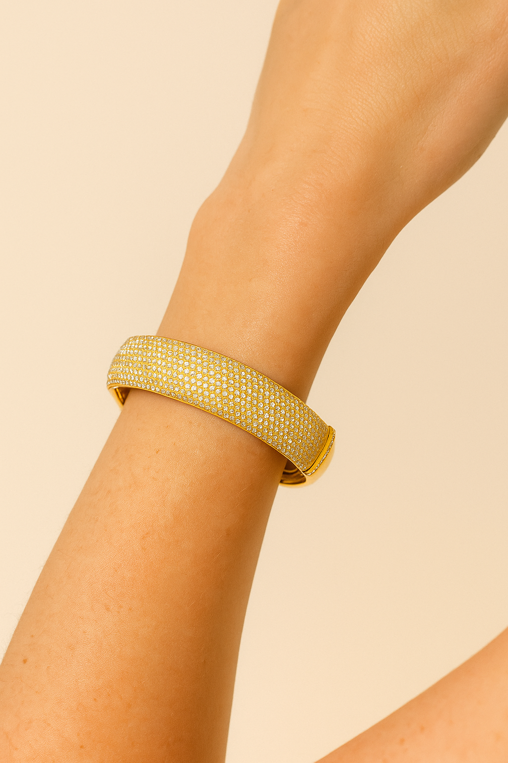 Gillian Radiance Pavé Bangle