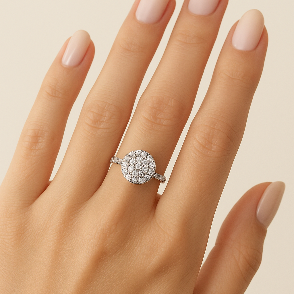 Zelle Pavé Cluster Ring